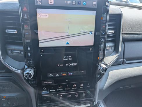 New 2025 RAM 2500 Laramie image 24