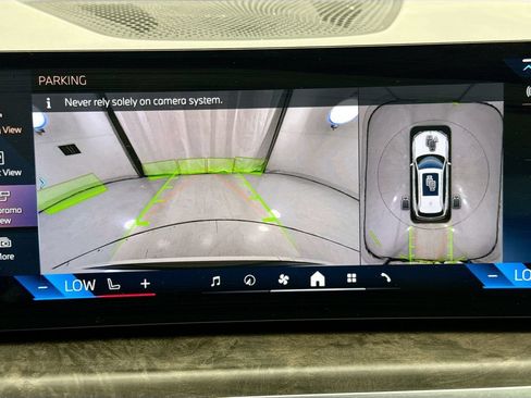 Certified 2026 BMW X5 sDrive40i w/ Parking Assistance Package RWD image 15