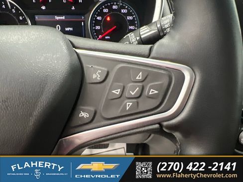 Used 2023 Chevrolet Equinox Premier AWD/4WD image 27