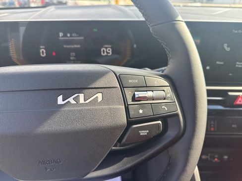 New 2026 Kia Sportage EX w/ EX Panorama Roof Package image 30