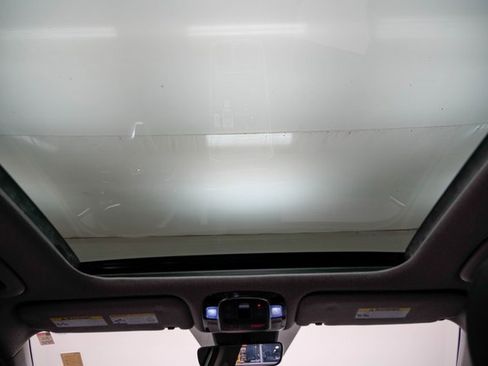 Used 2023 Hyundai Santa Fe Limited w/ Cargo Package image 22