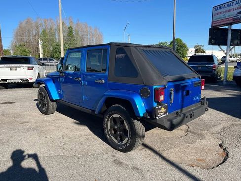 Used 2014 Jeep Wrangler Unlimited Sahara image 7