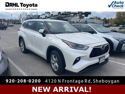 Used 2021 Toyota Highlander LE