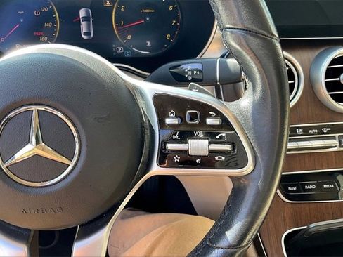 Used 2021 Mercedes-Benz C 300 Sedan image 19