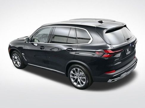 New 2026 BMW X5 xDrive50e w/ Executive Package AWD/4WD image 27