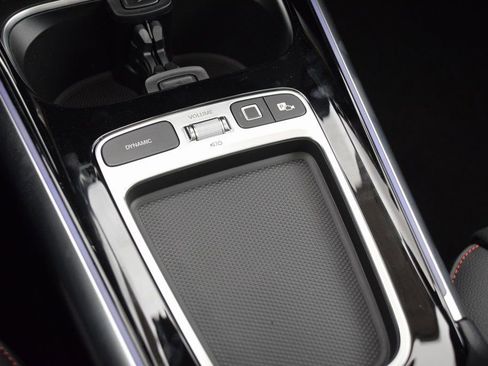 New 2026 Mercedes-Benz GLA 35 AMG 4MATIC image 27