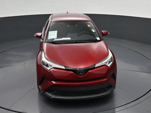 Used 2019 Toyota C-HR LE FWD image 21