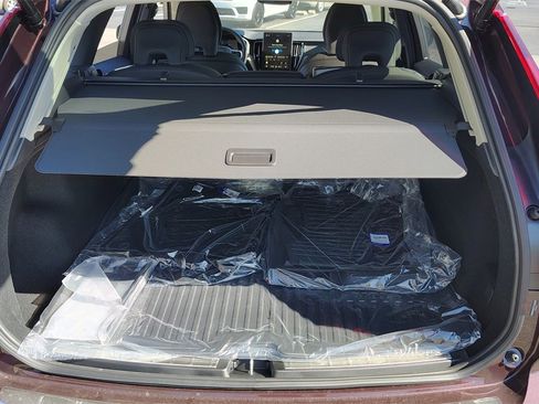 New 2026 Volvo XC60 B5 Plus w/ Climate Package image 33