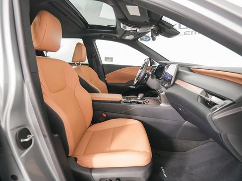 Certified 2025 Lexus RX 350 Premium FWD image 18