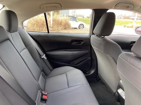 Used 2024 Toyota Corolla LE image 20