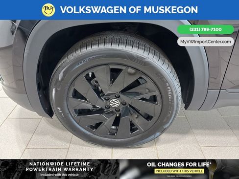 New 2026 Volkswagen Atlas SE image 8