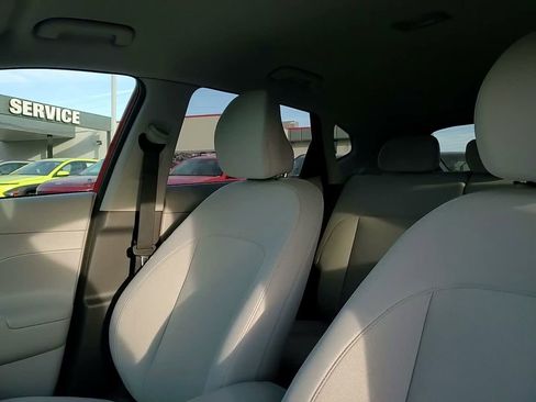 Certified 2024 Hyundai Kona SEL w/ Convenience Package image 23