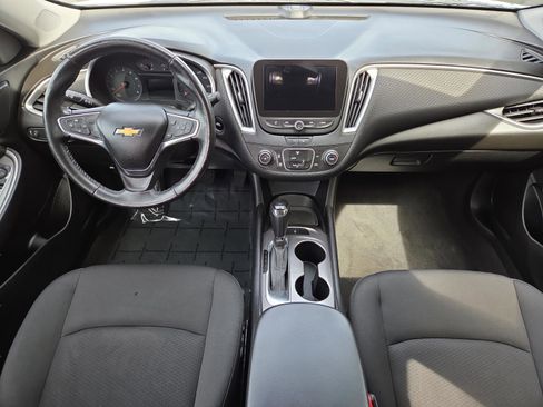 Used 2020 Chevrolet Malibu RS image 10