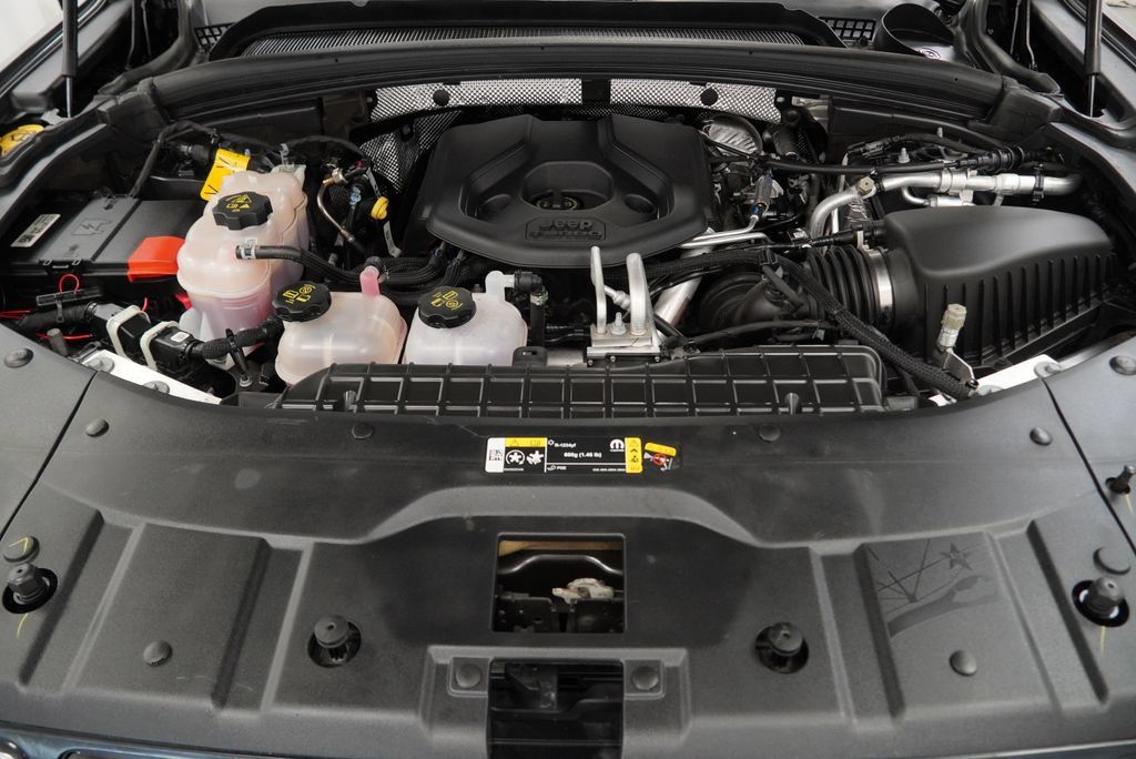 Used 2023 Jeep Grand Cherokee 4WD 4xe image 48