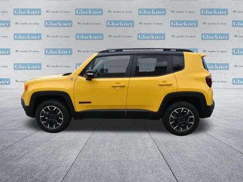 Used 2023 Jeep Renegade Trailhawk w/ Sun/Sound Group AWD/4WD image 8