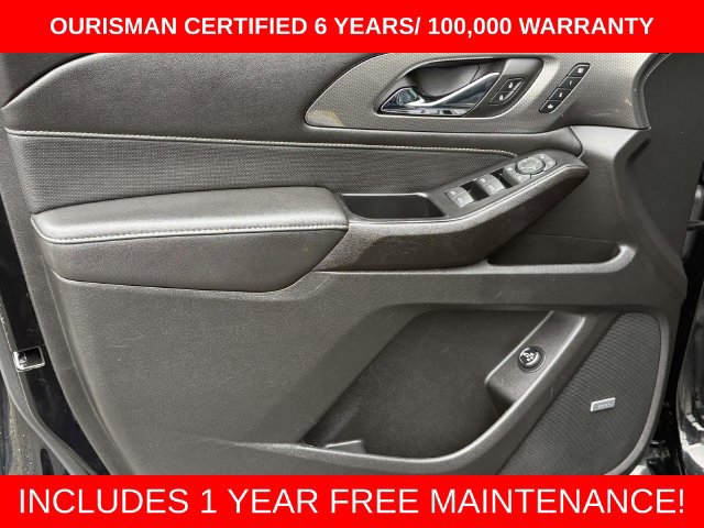 Used 2023 Chevrolet Traverse Premier w/ Redline Edition FWD image 20
