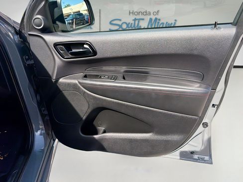 Used 2023 Dodge Durango R/T image 34