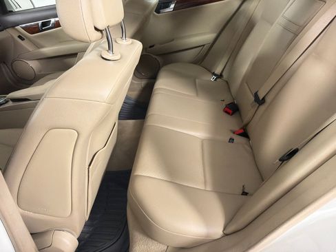 Used 2010 Mercedes-Benz C 300 4MATIC Sedan image 19
