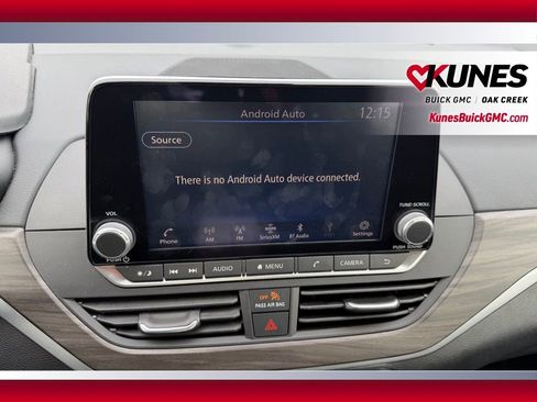 Used 2025 Nissan Altima 2.5 SV image 13