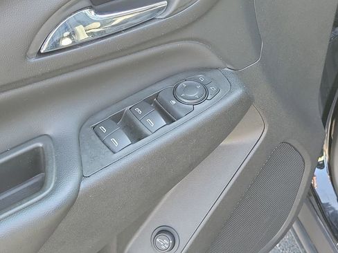 Used 2024 Chevrolet Equinox LT w/ LPO, Floor Liner Package FWD image 23