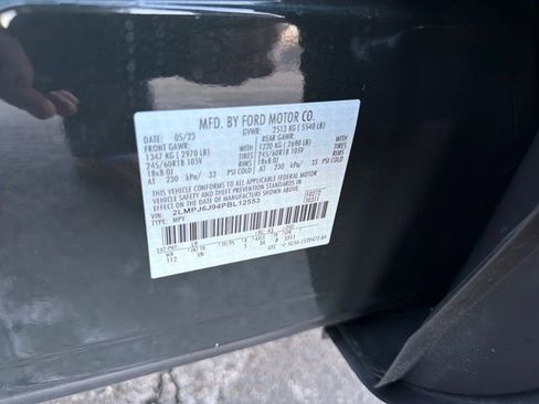 Certified 2023 Lincoln Nautilus FWD image 34