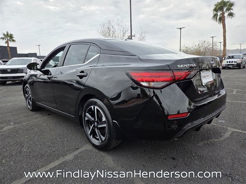 New 2025 Nissan Sentra SV image 3