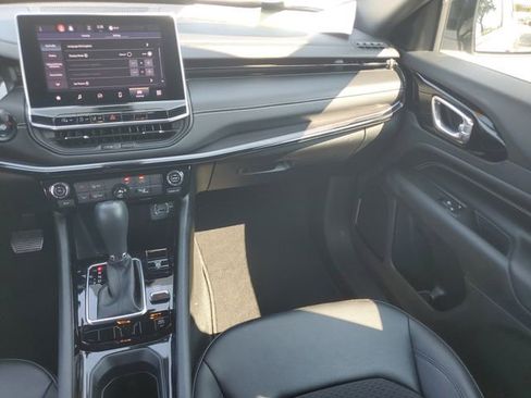 Used 2022 Jeep Compass Altitude image 16