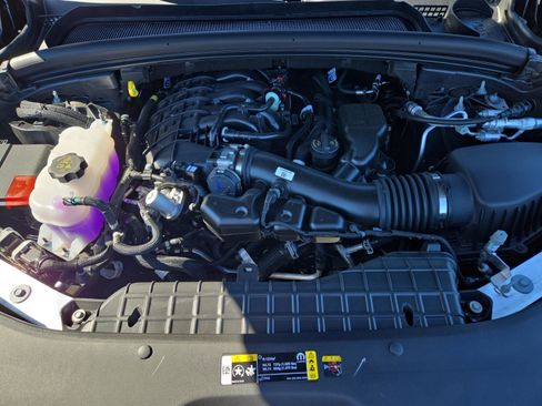 New 2025 Jeep Grand Cherokee Laredo image 9