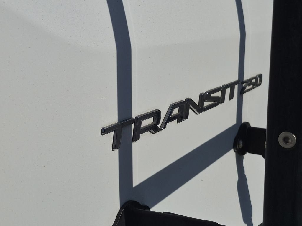 Used 2024 Ford Transit 250 148 Medium Roof RWD image 30