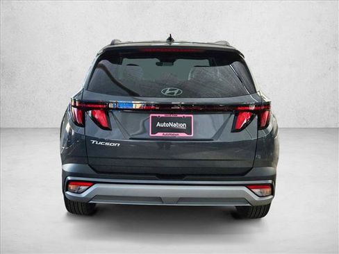 New 2026 Hyundai Tucson SEL FWD image 8
