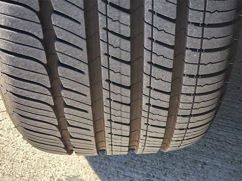 Used 2022 Lexus ES 250 w/ Premium Package image 11