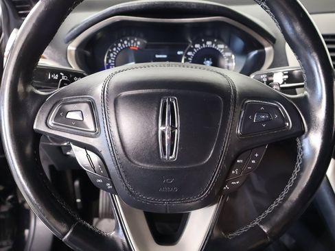 Used 2019 Lincoln MKZ Reserve w/ Reserve Plus Package image 3