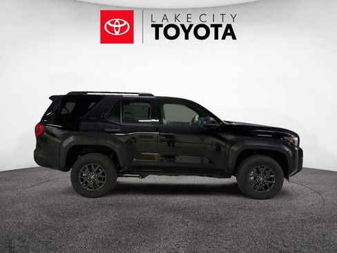 New 2026 Toyota 4Runner SR5 image 6