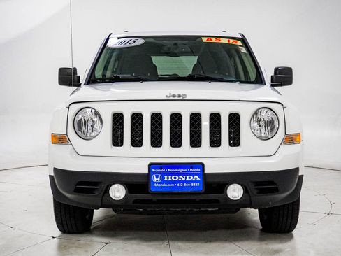 Used 2015 Jeep Patriot Latitude AWD/4WD image 13