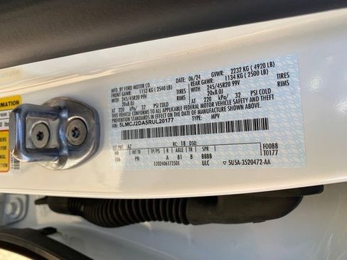 Certified 2024 Lincoln Corsair Reserve w/ Equipment Group 201A image 28