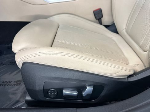 Used 2023 BMW i4 eDrive40 w/ Premium Package RWD image 14