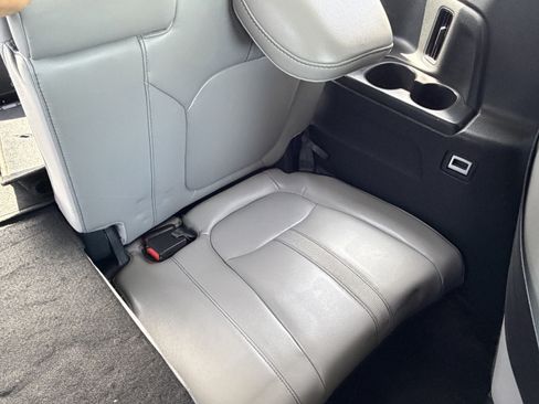 Used 2023 Honda Pilot EX-L image 13
