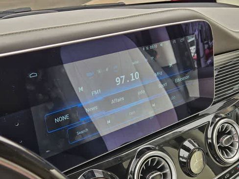 Used 2023 Mercedes-Benz Metris Passenger image 30