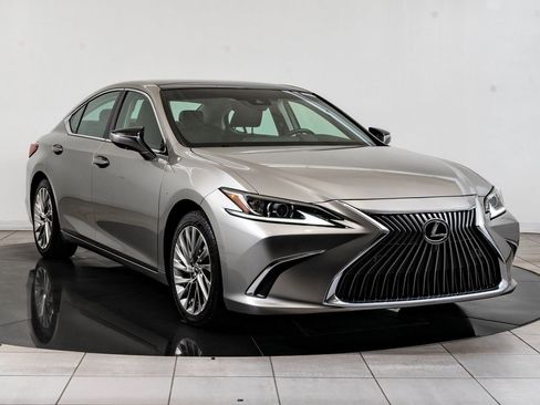 Used 2019 Lexus ES 350 Luxury image 12