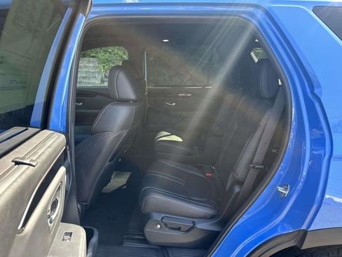 Used 2024 Honda Pilot TrailSport image 13