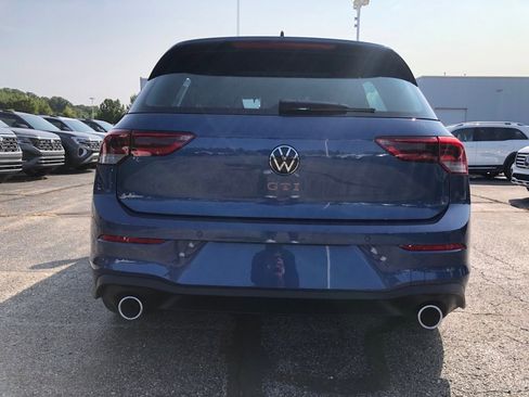 New 2025 Volkswagen GTI SE image 5