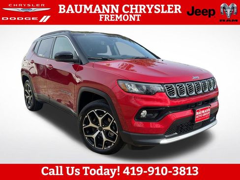 Used 2025 Jeep Compass Limited AWD/4WD image 1
