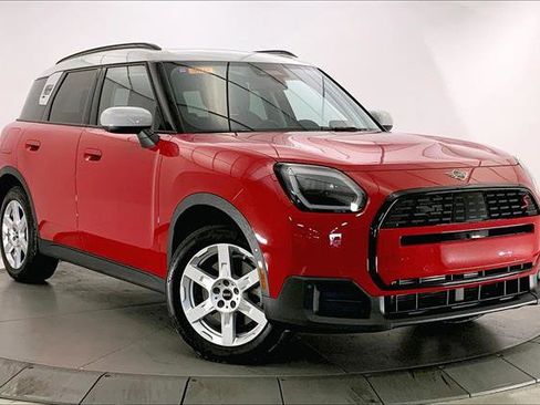 Certified 2025 MINI Cooper Countryman S w/ Comfort Package Max image 33