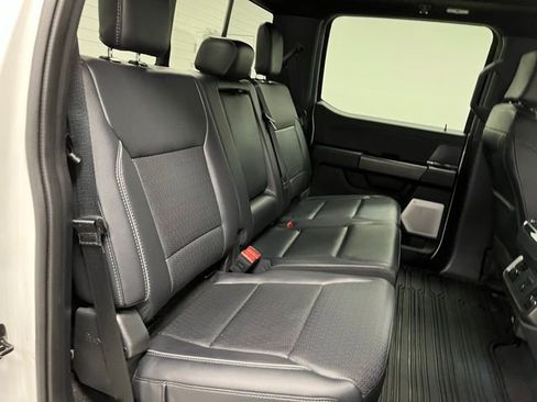 Used 2025 Ford F150 Lariat w/ Equipment Group 502A High AWD/4WD image 52