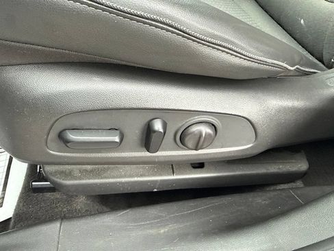 Used 2023 Buick Encore GX Preferred w/ Cold Weather Comfort Package AWD/4WD image 24