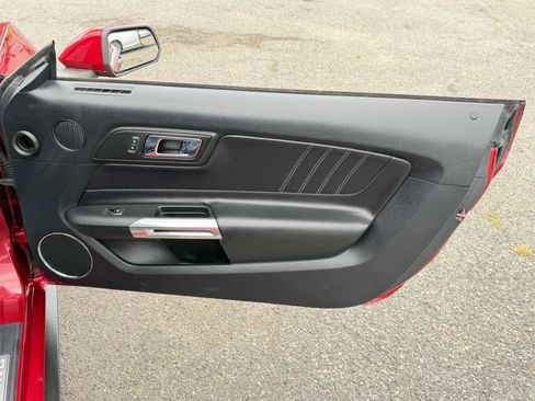 Used 2015 Ford Mustang Premium RWD image 40