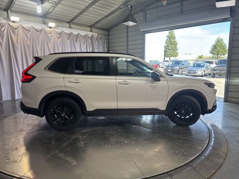 Used 2024 Honda CR-V Sport image 4