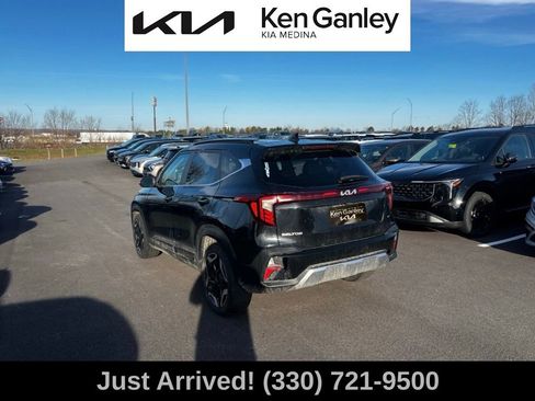 Certified 2023 Kia Seltos S image 7