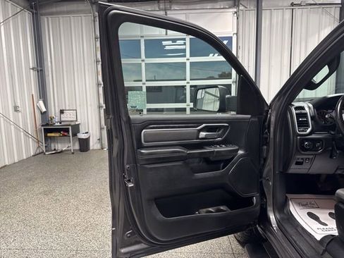 Used 2021 RAM 1500 Big Horn AWD/4WD image 5