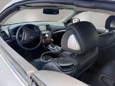 Used 2014 INFINITI Q60 Convertible w/ Premium Package RWD image 58